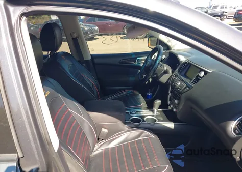 2013 Nissan Pathfinder Sv from USA, damaged, VIN 5N1AR2MM9DC646138